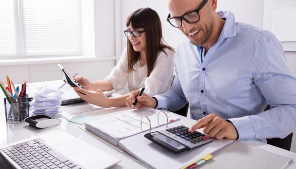 Cómo la contabilidad ayuda a tomar decisiones estratégicas Cómo la contabilidad ayuda a tomar decisiones estratégicas